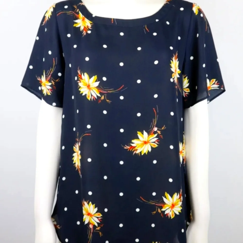 Navy Blue Banana Republic Blouse - Picture 3 of 8